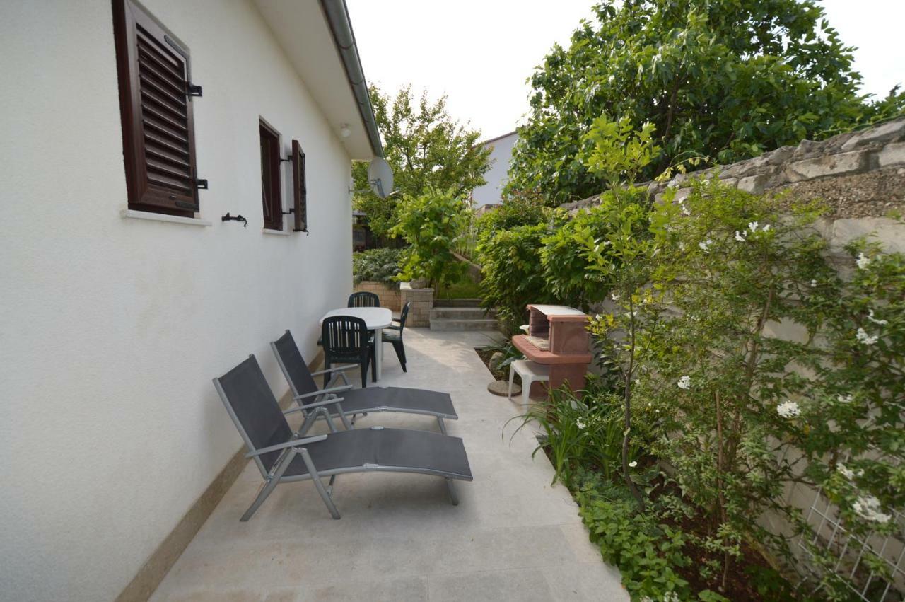 Apartment "Monte" Pula Exterior foto